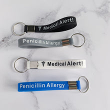 Load image into Gallery viewer, Silicone keyrings to alert epilepsy 
