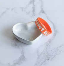 Load image into Gallery viewer, Alert peanut allergy wristband
